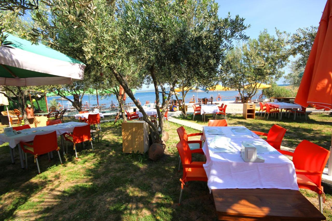 Cunda Asiyan Otel Айвалык Экстерьер фото